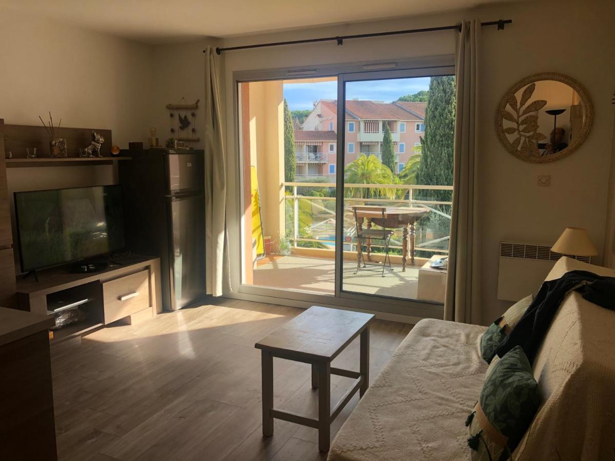 2P Terrasse Vue Piscine Et Jardin Tropical La Croix Valmer Kültér fotó