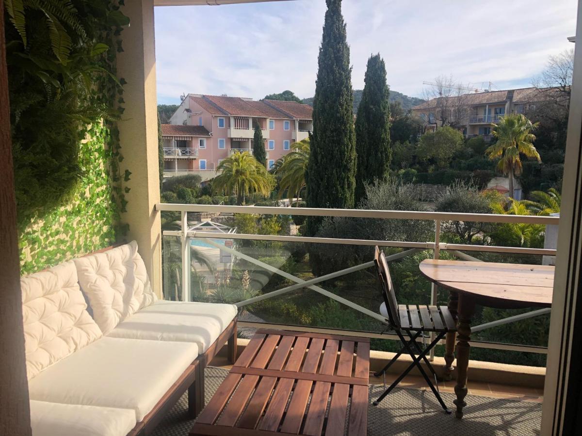 2P Terrasse Vue Piscine Et Jardin Tropical La Croix Valmer Kültér fotó